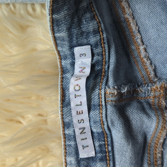 TINSELTOWN Skinny Frayed Distressed Light Acid Washed Jeans Juniors 3 - Picture 3 of 6